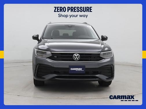 Gray 2022 Volkswagen Tiguan SE R-Line Black