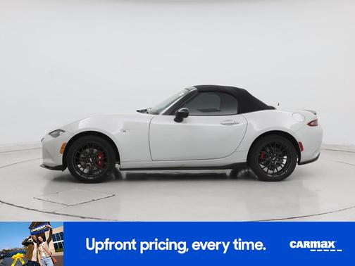 White 2018 Mazda MX-5 Miata Club