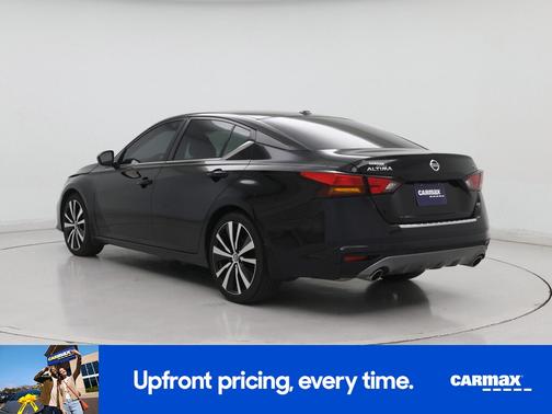 2022 Nissan Altima SR