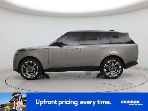 Gray 2023 Land Rover Range Rover SE