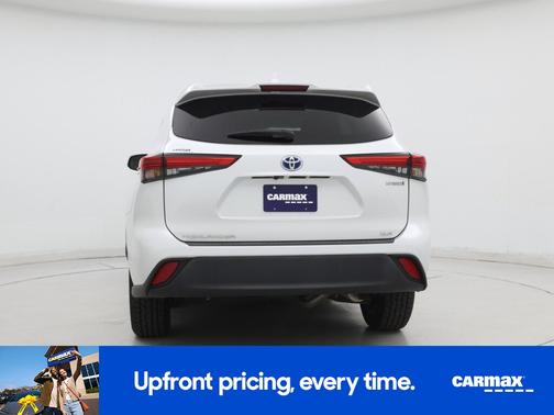 2022 Toyota Highlander Hybrid XLE
