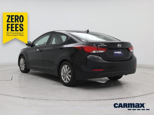 Black 2016 Hyundai ELANTRA SE