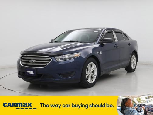 2017 Ford Taurus SE