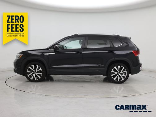 Black 2024 Volkswagen Taos SE