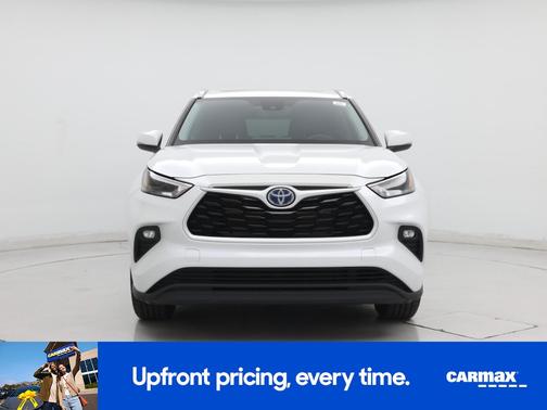 2022 Toyota Highlander Hybrid XLE