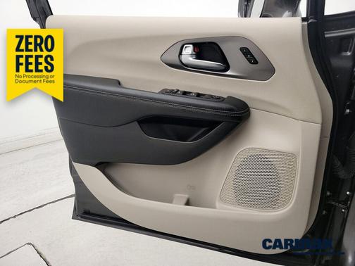 Gray 2022 Chrysler Pacifica Touring L