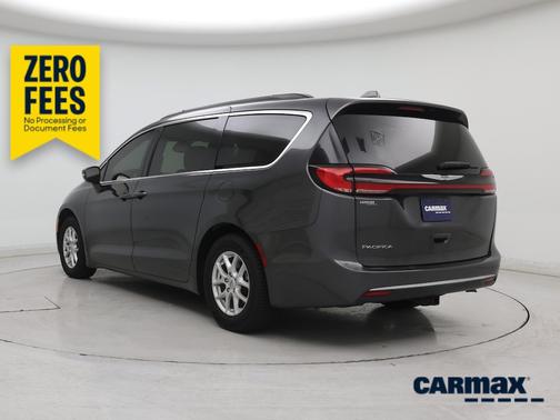 Gray 2022 Chrysler Pacifica Touring L