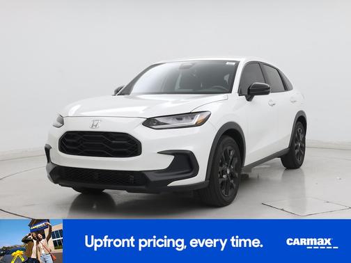 White 2023 Honda HR-V Sport