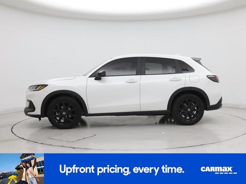White 2023 Honda HR-V Sport