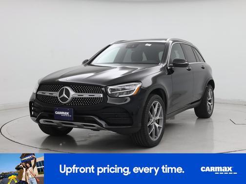 Black 2022 Mercedes-Benz GLC 300