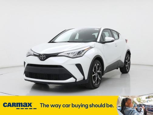 2022 Toyota C-HR XLE