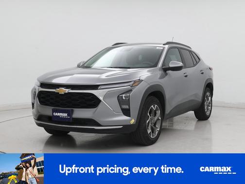 Gray 2025 Chevrolet Trax LT