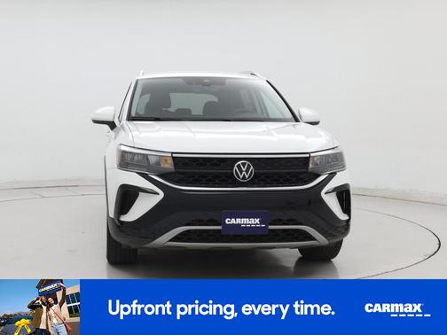 White 2023 Volkswagen Taos SE