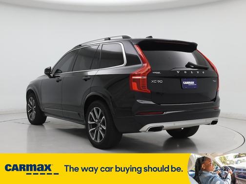 2019 Volvo XC90 T6 Momentum