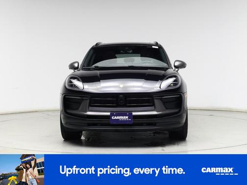 2023 Porsche Macan T