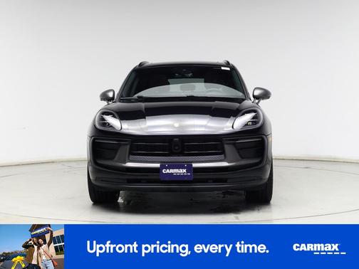 2023 Porsche Macan T