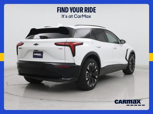 White 2024 Chevrolet Blazer EV RS
