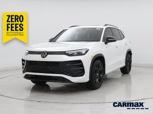 White 2025 Volkswagen Tiguan SE R-Line Black