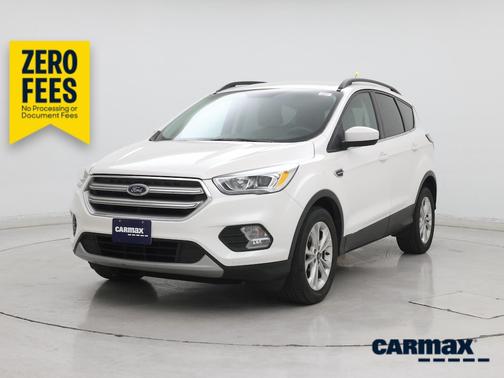 White 2017 Ford Escape SE