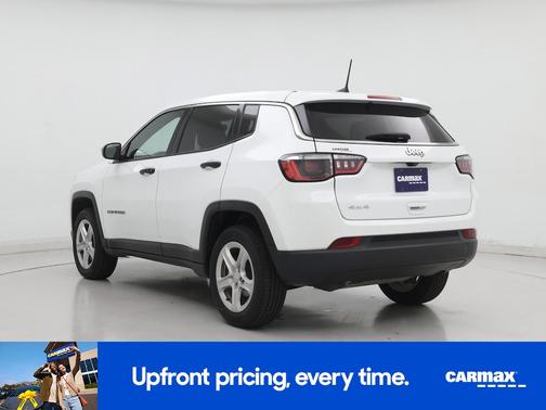 White 2023 Jeep Compass Sport
