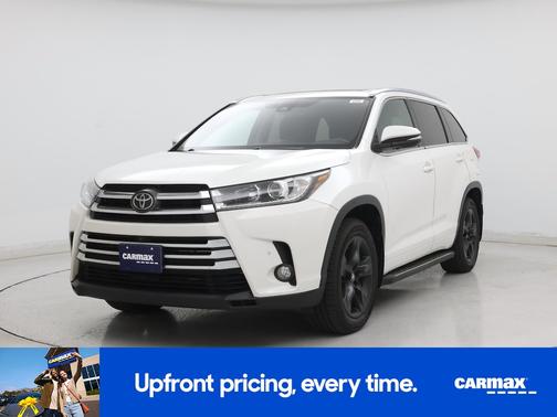 White 2018 Toyota Highlander Limited Platinum