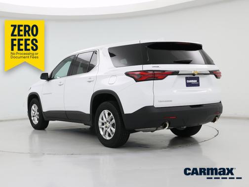 White 2023 Chevrolet Traverse LS