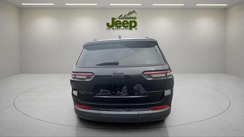 2022 Jeep Grand Cherokee L Altitude