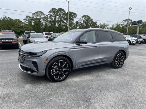2025 Lincoln Nautilus Reserve