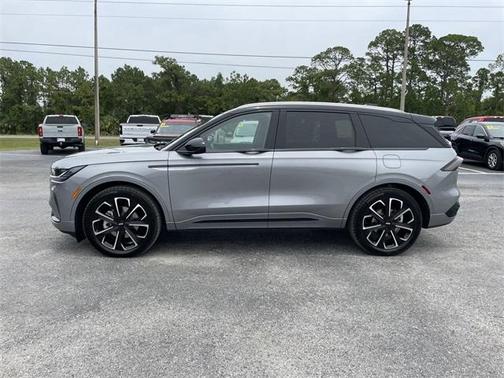 2025 Lincoln Nautilus Reserve