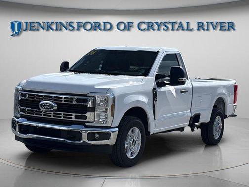 Oxford White 2026 Ford F-350 XLT