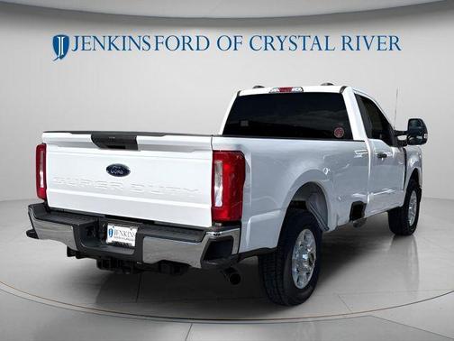 Oxford White 2026 Ford F-350 XLT
