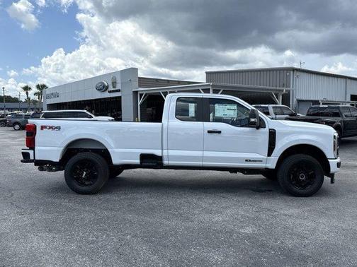 2025 Ford F-350 XL