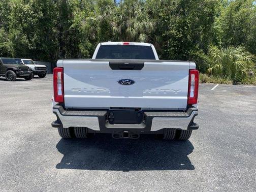 2025 Ford F-350 XLT