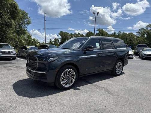 2025 Lincoln Navigator Reserve