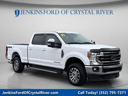 Oxford White 2021 Ford F-250 Lariat