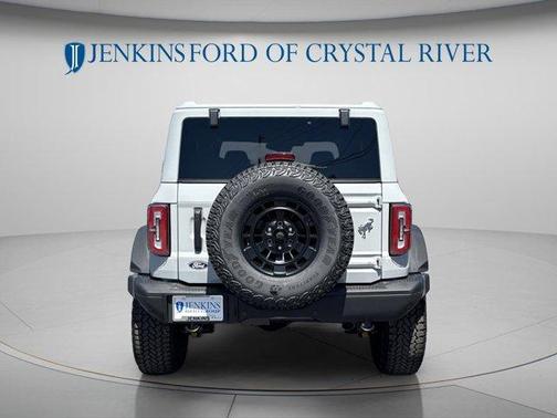 Avalanche Gray 2026 Ford Bronco Badlands