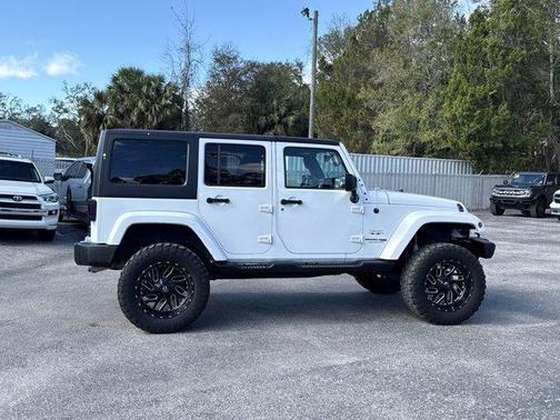 2018 Jeep Wrangler JK Unlimited Sahara