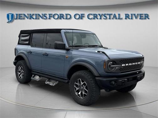 2023 Ford Bronco Badlands