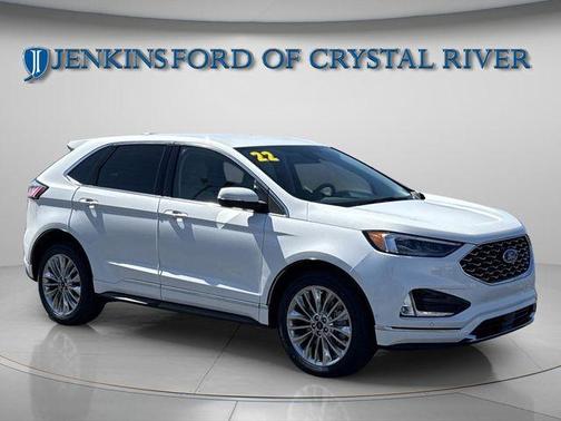 2022 Ford Edge Titanium