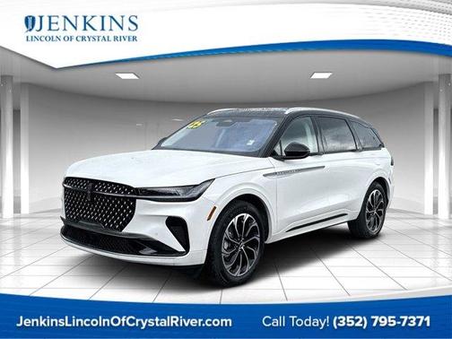 2025 Lincoln Nautilus Reserve
