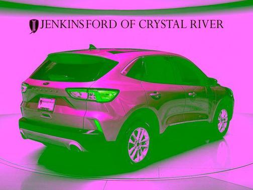 Ice Blue 2022 Ford Escape SE