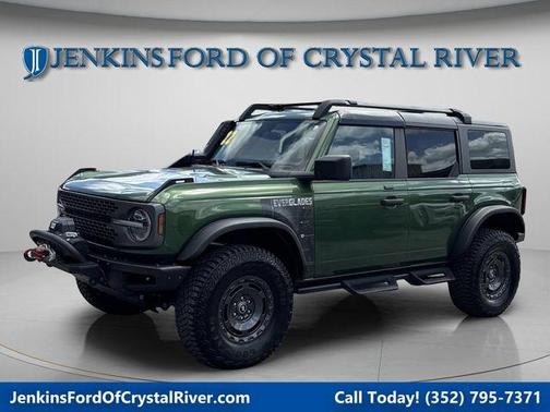 Eruption Green Metallic 2022 Ford Bronco Everglades