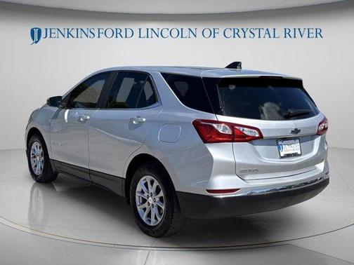 Silver Ice Metallic 2021 Chevrolet Equinox 1LT
