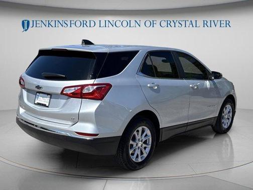 Silver Ice Metallic 2021 Chevrolet Equinox 1LT