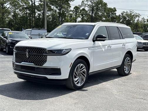 2025 Lincoln Navigator Reserve
