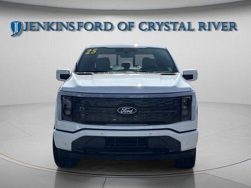 Star White 2025 Ford F-150 Lightning Platinum