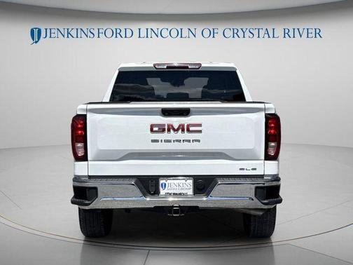 Summit White 2023 GMC Sierra 1500 SLE