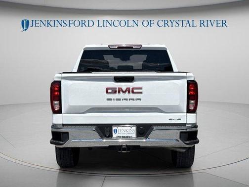 Summit White 2023 GMC Sierra 1500 SLE