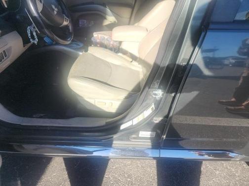 2009 Mitsubishi Outlander XLS