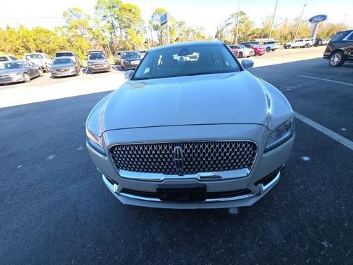 2019 Lincoln Continental Select